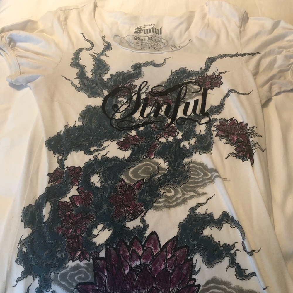 Sinful t-shirt